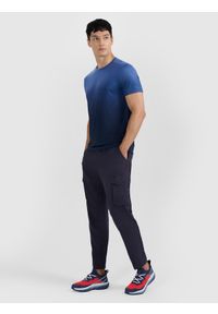 4f - 4F Niskie sneakersy Velocore E-knit męskie - czerwone 42. Kolor: czerwony. Materiał: dzianina, guma. Szerokość cholewki: normalna #2