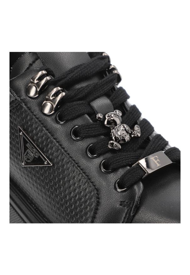 Czarne Sneakersy Filippo Modne Obuwie Damskie Na Platformie. Okazja: na spacer, na co dzień. Zapięcie: sznurówki. Kolor: czarny. Materiał: skóra, jeans. Obcas: na platformie. Styl: sportowy, elegancki, casual