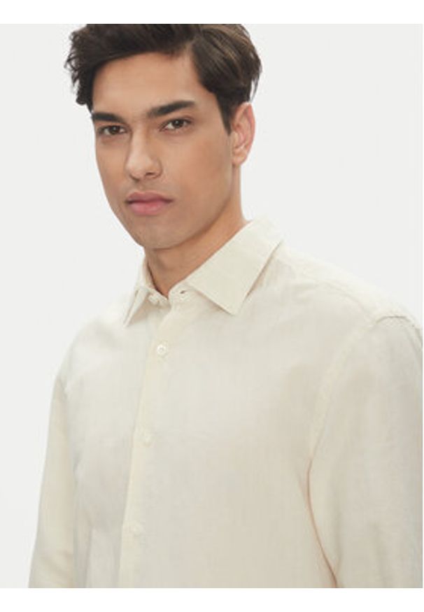 BOSS Koszula C-Hal 50539531 Biały Casual Fit. Okazja: na co dzień. Kolor: biały. Materiał: bawełna. Styl: casual
