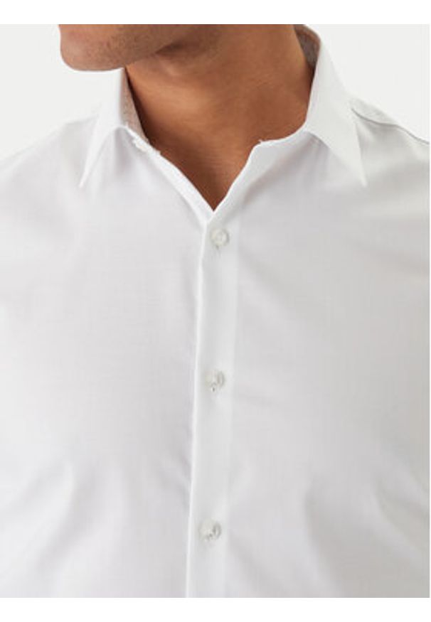 Calvin Klein Koszula LV019EU053 Biały Slim Fit. Kolor: biały. Materiał: bawełna