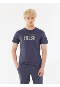 outhorn - T-shirt z nadrukiem męski. Materiał: jersey, materiał, bawełna. Wzór: nadruk #1