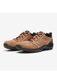 Decathlon - Buty do chodzenia męskie Newfeel Nakuru Comfort. Okazja: na co dzień. Kolor: czarny, brązowy, wielokolorowy. Materiał: nubuk, kauczuk, skóra. Szerokość cholewki: normalna. Sport: turystyka piesza