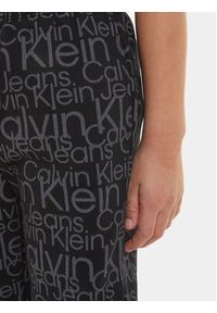 Calvin Klein Jeans Spodnie dresowe Glow In The Dark IB0IB01896 Czarny Regular Fit. Kolor: czarny. Materiał: bawełna #4