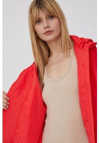 Calvin Klein Jeans kurtka damska kolor czerwony przejściowa. Typ kołnierza: kaptur. Kolor: czerwony. Materiał: materiał. Wzór: gładki #5