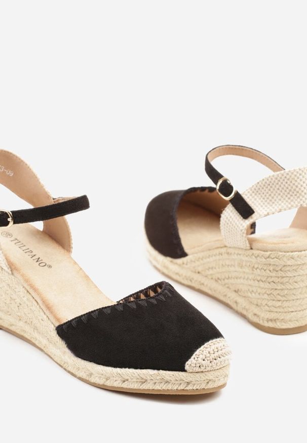 Renee - Czarne Sandały w Stylu Espadryli na Koturnie z Plecionką Meralissea. Okazja: na co dzień. Zapięcie: sprzączka. Kolor: czarny. Sezon: lato. Obcas: na koturnie. Styl: klasyczny, elegancki, casual