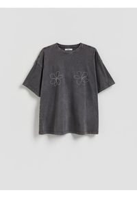 Reserved - T-shirt z błyszczącą aplikacją - ciemnoszary. Kolor: szary. Materiał: dzianina, bawełna. Wzór: aplikacja #1