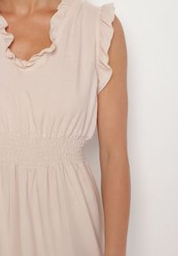 Born2be - Beżowa Sukienka z Wiskozą o Rozkloszowanym Kroju Bez Rękawów Folerose. Typ kołnierza: dekolt w serek. Kolor: beżowy. Materiał: wiskoza. Długość rękawa: bez rękawów. Sezon: wiosna, lato. Typ sukienki: rozkloszowane. Styl: elegancki #3