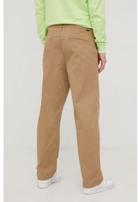 Lee spodnie męskie kolor beżowy w fasonie chinos. Kolor: beżowy. Materiał: lycra, bawełna, materiał, tkanina. Wzór: gładki