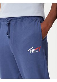 Tommy Jeans Spodnie dresowe DM0DM23903 Niebieski Regular Fit. Kolor: niebieski. Materiał: bawełna #5
