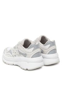 EA7 Emporio Armani Sneakersy X8X237 XK425 MZ203 Szary. Kolor: szary. Materiał: materiał
