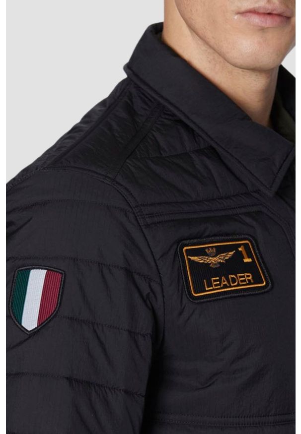 Aeronautica Militare - AERONAUTICA MILITARE Czarna męska kurtka Quilted Ripstop Pilot. Kolor: czarny. Materiał: syntetyk. Styl: elegancki