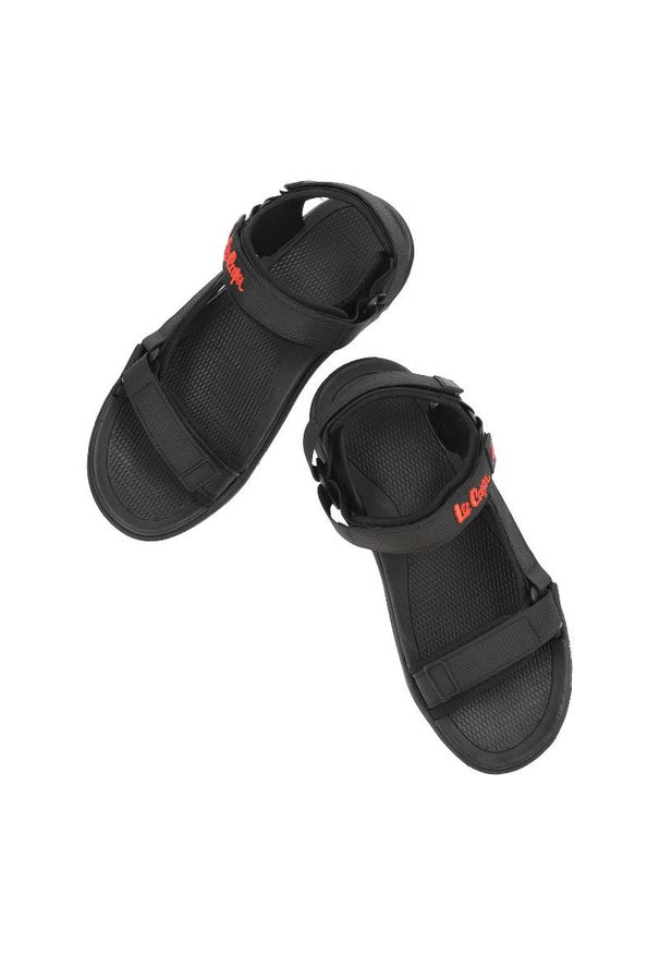 Czarne Sandały Lee Cooper Wygodne Buty Na Lato. Kolor: czarny. Materiał: materiał. Sezon: lato. Styl: elegancki