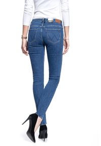 Wrangler - SPODNIE DAMSKIE WRANGLER SKINNY SUNDAY BLUES W28LJHTL8 112128394 #5