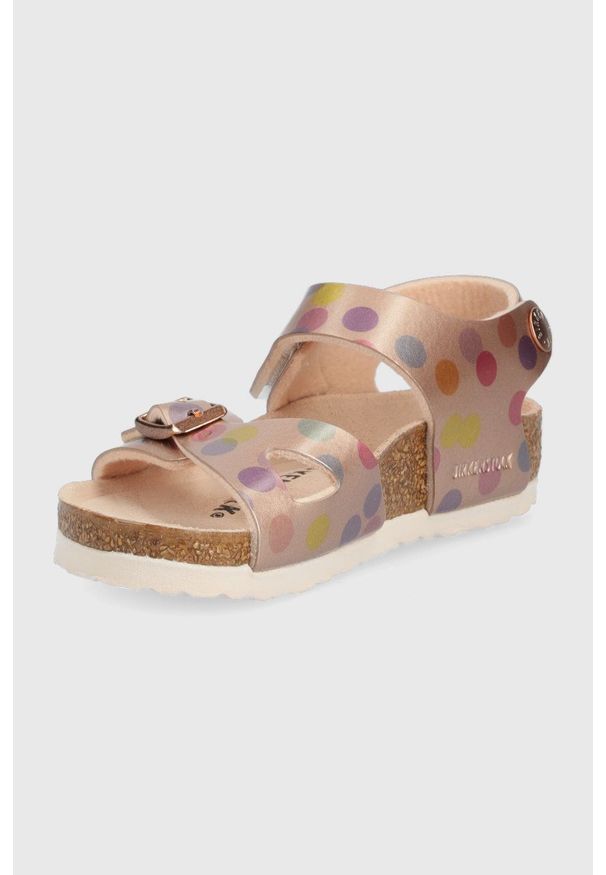 Birkenstock sandały dziecięce kolor beżowy. Zapięcie: rzepy. Kolor: beżowy. Materiał: skóra, nubuk, materiał