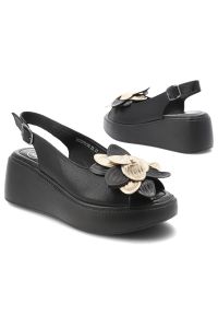 Sandały damskie Filippo, cholewka ze skóry naturalnej zapinane na sprzączkę, czarne, DS7578/26. Zapięcie: sprzączka. Kolor: czarny. Materiał: skóra #5