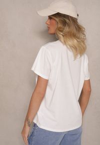 Renee - Biały Bawełniany T-shirt z Brokatem i Nadrukiem Nalamis. Okazja: na co dzień, na spacer. Kolor: biały. Materiał: bawełna. Wzór: nadruk. Styl: klasyczny, elegancki, casual #4