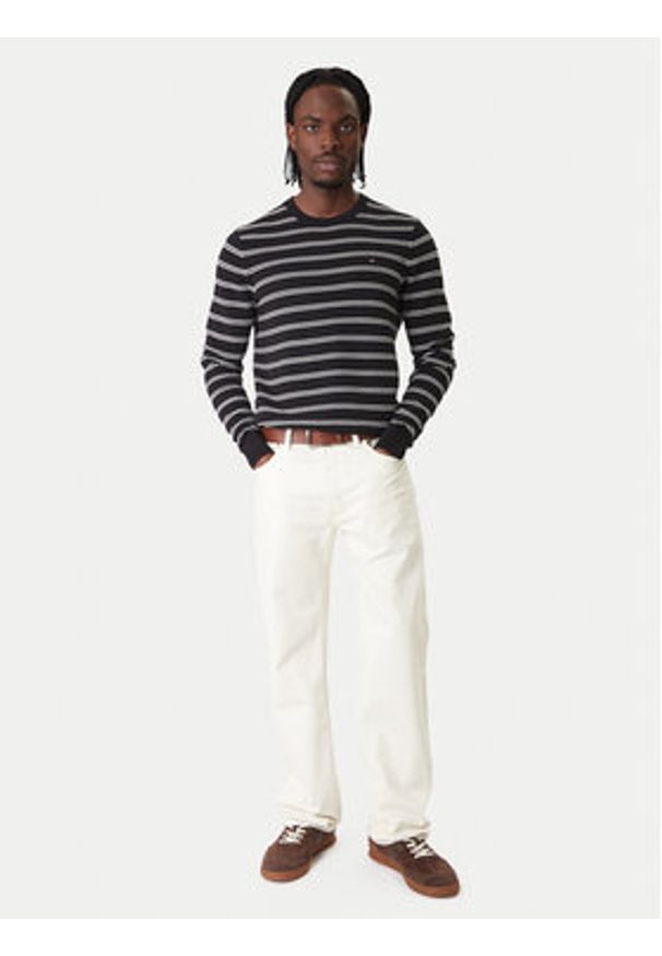 TOMMY HILFIGER - Tommy Hilfiger Sweter Seasonal MW0MW41643 Czarny Regular Fit. Kolor: czarny. Materiał: bawełna