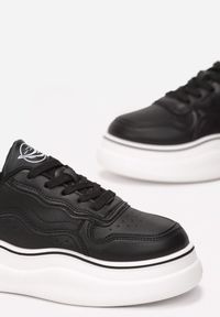 Renee - Czarne Sznurowane Sneakersy na Płaskiej Grubszej Podeszwie Olymelia. Kolor: czarny. Materiał: skóra #3