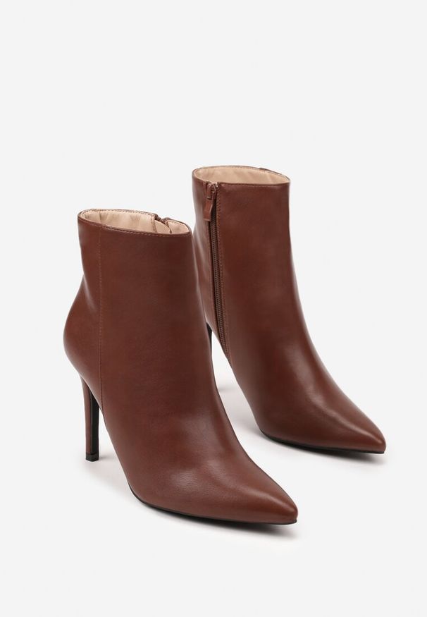 Born2be - Brązowe Klasyczne Botki Vices na Szpilce Derraze. Okazja: na co dzień, na imprezę. Kolor: brązowy. Materiał: jeans. Obcas: na szpilce. Styl: klasyczny