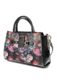 Czarna Torebka Laura Vita Stylowy Kuferek Damski. Kolor: czarny. Wzór: kwiaty, aplikacja. Materiał: zdobione. Styl: elegancki. Rodzaj torebki: do ręki