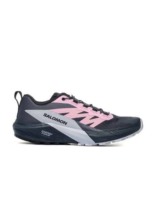 salomon - Buty do biegania damskie Salomon Sense Ride 5 W. Kolor: czarny, różowy, wielokolorowy. Materiał: syntetyk, materiał. Szerokość cholewki: normalna. Sport: bieganie