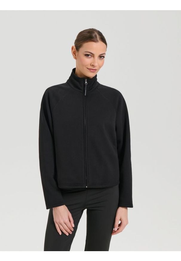 Sinsay - Bluza na zamek ze stójką - czarny. Typ kołnierza: kołnierzyk stójkowy. Kolor: czarny