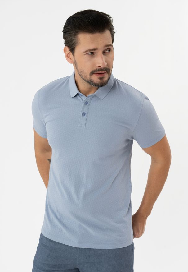 Volcano - Koszulka polo O-LAMBO. Okazja: na co dzień, do pracy. Typ kołnierza: polo. Materiał: dzianina, materiał, prążkowany, bawełna, skóra, jeans. Długość rękawa: krótki rękaw. Długość: krótkie. Styl: casual, elegancki, klasyczny, wizytowy