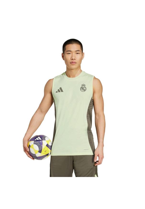 Adidas - Kamizelka bez rękawów Real Madrid 2025/26. Kolor: zielony. Długość rękawa: bez rękawów. Sport: piłka nożna