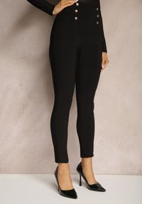 Renee - Czarne Legginsy Bawełniane High Waist Ozdobione Guzikami Liorvia. Stan: podwyższony. Kolor: czarny. Materiał: bawełna. Wzór: aplikacja #3