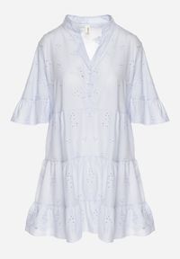 Born2be - Jasnoniebieska Bawełniana Sukienka z Haftowanej Tkaniny o Koszulowym Kroju z Falbanami Filidwena. Okazja: na co dzień. Typ kołnierza: kołnierzyk klasyczny. Kolor: niebieski. Materiał: tkanina, bawełna. Wzór: haft. Typ sukienki: koszulowe. Styl: klasyczny, casual, elegancki, boho #4