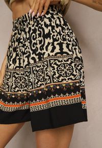 Renee - Czarne Szorty Bermudy z Bawełny z Gumką w Pasie w Ornamentalny Print Volienne. Okazja: na plażę, na co dzień. Kolor: czarny. Materiał: bawełna. Wzór: nadruk. Styl: casual, elegancki #5