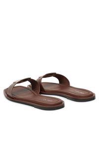 Calvin Klein Klapki Flat Slide W/Ck Hw Big - Lth HW0HW02482 Brązowy. Kolor: brązowy. Materiał: skóra #6
