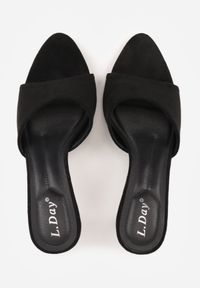 Born2be - Czarne Klapki na Lakierowanej Szpilce Felesh. Okazja: na co dzień. Kolor: czarny. Materiał: lakier. Styl: casual, elegancki, klasyczny #8