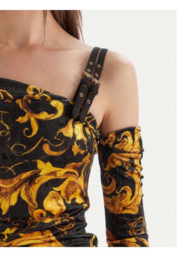 Versace Jeans Couture Sukienka koktajlowa 79HAO974 JS508 Czarny Slim Fit. Kolor: czarny. Materiał: syntetyk. Styl: wizytowy