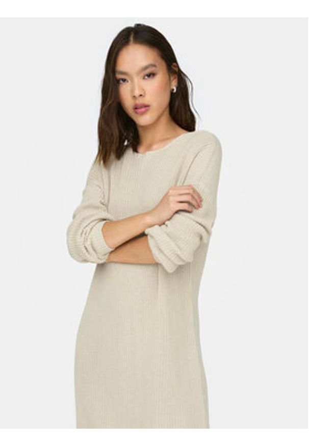 only - ONLY Sukienka dzianinowa Xenia 15243197 Beżowy Regular Fit. Kolor: beżowy. Materiał: syntetyk, bawełna