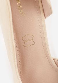 Renee - Beżowe Szpilki Vices z Wkładką ze Skóry Naturalnej Ozdobione Wycięciem Oliritia. Okazja: na co dzień. Kolor: beżowy. Materiał: skóra. Wzór: aplikacja. Obcas: na szpilce. Styl: casual #8