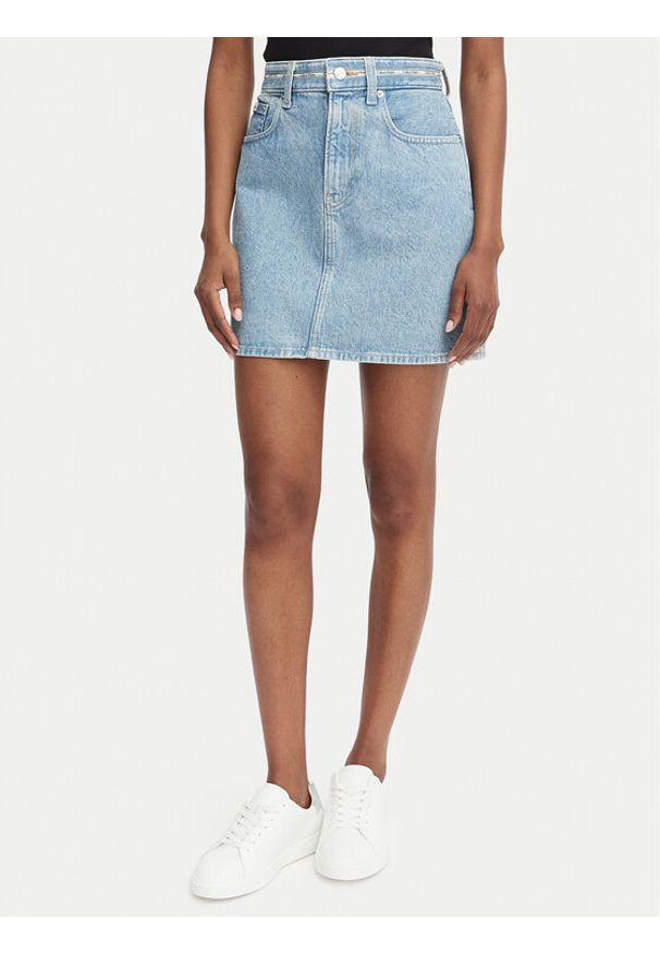 Calvin Klein Jeans Spódnica jeansowa LV047G727G Niebieski jasny Regular Fit. Kolor: niebieski. Materiał: bawełna