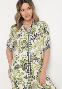 Born2be - Zielona Koszula z Wiskozy w Kwiatowy Wzór Milineira. Okazja: na co dzień. Kolor: zielony. Materiał: wiskoza. Wzór: kwiaty. Styl: elegancki, casual