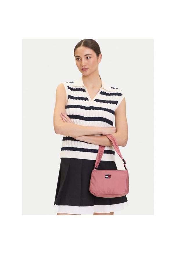 Torebka Tommy Jeans. Kolor: różowy