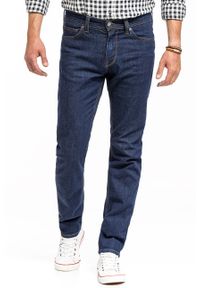 Mustang - MUSTANG VEGAS MĘSKIE SPODNIE JEANSOWE DENIM BLUE 1014038 5000 940. Okazja: na spacer, na randkę, na co dzień. Styl: elegancki, casual, klasyczny