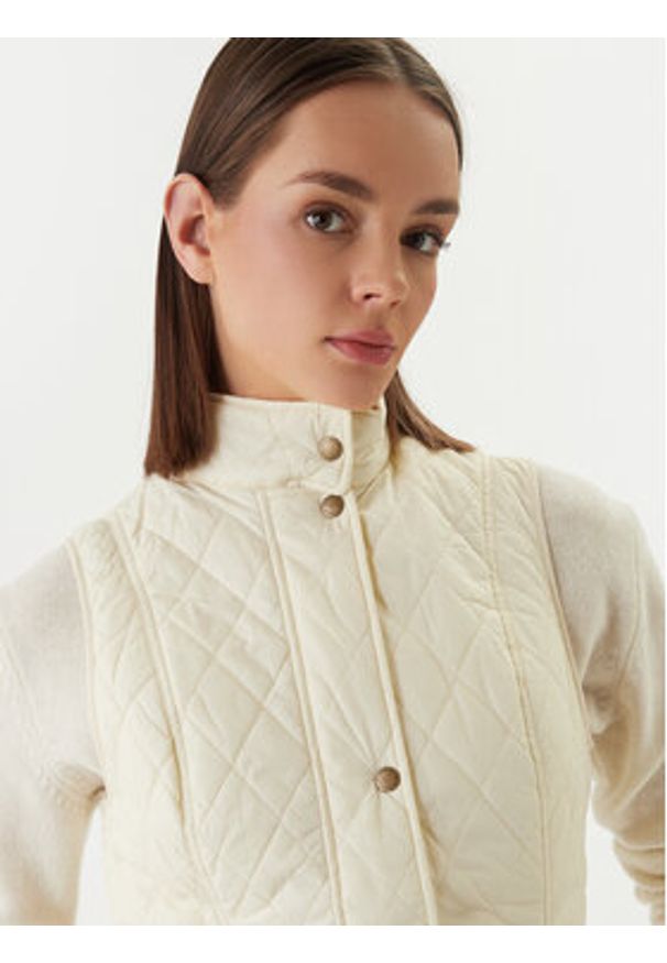 Barbour Bezrękawnik Otteburn GI0003CR31 Écru Regular Fit. Kolor: kremowy. Materiał: syntetyk. Długość rękawa: bez rękawów