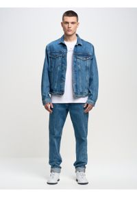 Big-Star - Spodnie jeans męskie z linii Authentic 400. Stan: podwyższony. Kolor: niebieski. Wzór: aplikacja, kratka. Sezon: lato. Styl: vintage, klasyczny