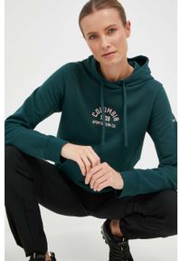 columbia - Columbia bluza damska kolor zielony z kapturem z nadrukiem. Typ kołnierza: kaptur. Kolor: zielony. Długość rękawa: długi rękaw. Długość: długie. Wzór: nadruk