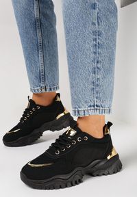 Born2be - Czarne Sneakersy Irelota. Nosek buta: okrągły. Kolor: czarny. Materiał: materiał, tkanina. Szerokość cholewki: normalna #5