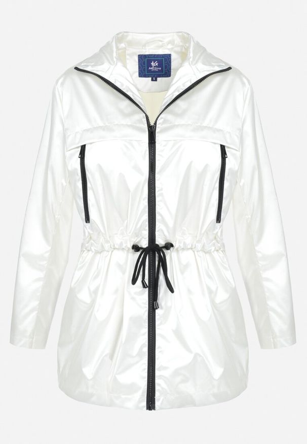 Born2be - Biała Kurtka Layna. Typ kołnierza: kołnierzyk stójkowy. Kolor: biały. Materiał: materiał. Długość rękawa: długi rękaw. Długość: długie