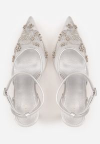 Born2be - Srebrne Siateczkowe Szpilki VICES Ozdobione Kwiatami i Perełkami Nikmanas. Zapięcie: sprzączka. Kolor: srebrny. Materiał: koronka. Wzór: kwiaty, aplikacja. Obcas: na szpilce. Styl: wizytowy, klasyczny, elegancki #6