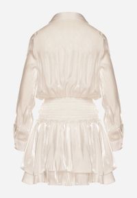 Born2be - Beżowa Sukienka z Wiskozy o Koszulowym Kroju z Falbankami Liova. Typ kołnierza: kołnierz z falbankami. Kolor: beżowy. Materiał: wiskoza. Typ sukienki: koszulowe #4