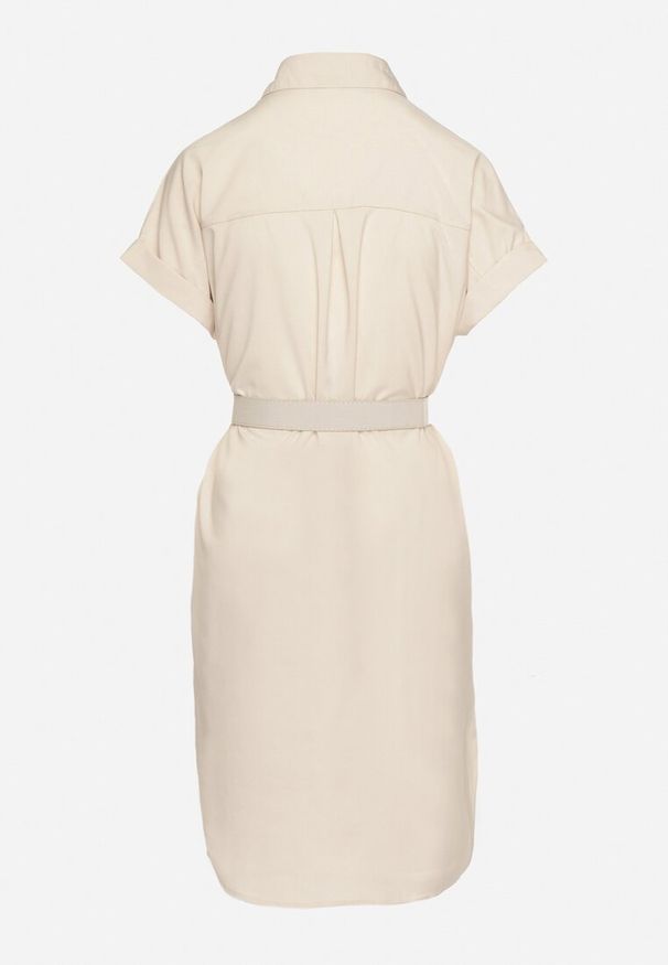 Born2be - Beżowa Sukienka Koszulowa z Bawełną z Ozdobnym Paskiem i Kieszeniami Efrissa. Okazja: na spotkanie biznesowe. Kolor: beżowy. Materiał: bawełna. Długość rękawa: długi rękaw. Typ sukienki: koszulowe. Styl: elegancki, klasyczny, biznesowy