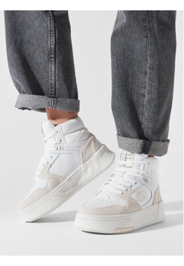 Champion Sneakersy Z80 Hi Platform Sl Mid Cut Shoe S11598-WW001 Biały. Kolor: biały. Materiał: skóra. Obcas: na platformie