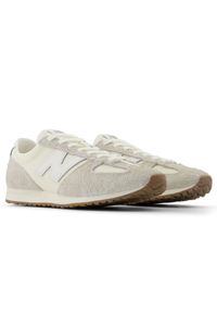 Buty unisex New Balance U471KAB – beżowe. Kolor: beżowy. Materiał: zamsz, materiał, syntetyk. Szerokość cholewki: normalna. Wzór: jodełka. Sezon: lato #2